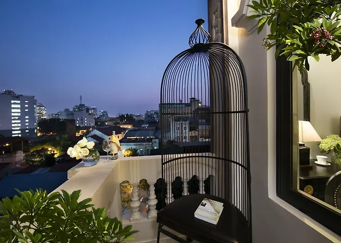 Hanoi Center Silk Premium Hotel&Spa&Travel
